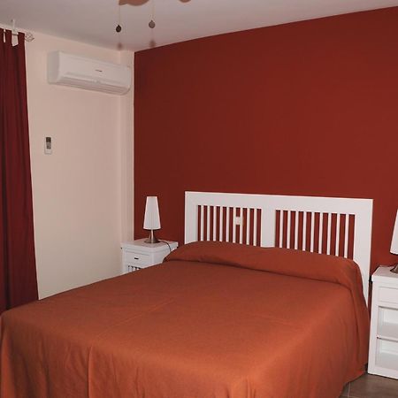 Edificio Reyes Διαμέρισμα La Adrada Εξωτερικό φωτογραφία