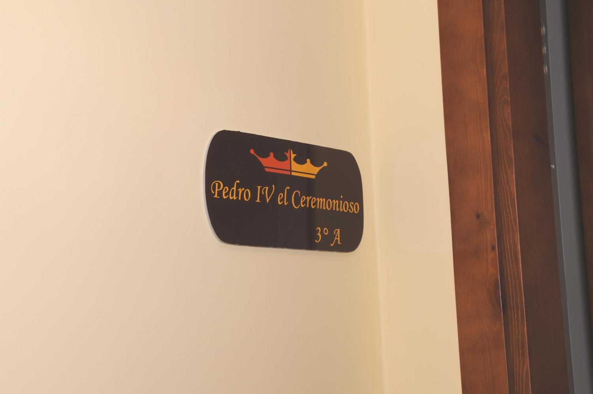 Edificio Reyes Διαμέρισμα La Adrada Εξωτερικό φωτογραφία